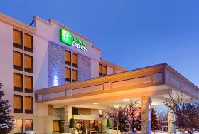 Photograph of Holiday Inn Express, Flint
