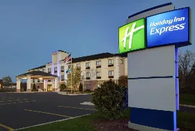 Photograph of Holiday Inn Express, Adrian