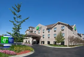 Photograph of Holiday Inn Express, Belleville