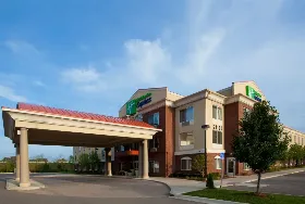 Photograph of Holiday Inn Express, Northville
