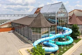 Photograph of Zehnder's Splash Village Hotel & Waterpark, Frankenmuth