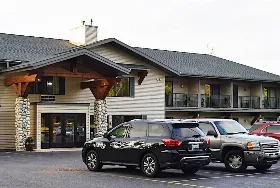 Photograph of Beachfront Hotel, Houghton Lake