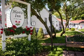 Photograph of Hart's, Mackinac Island