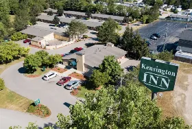 Photograph of Kensington Inn, Howell