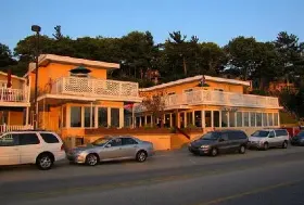Photograph of Bluewater Inn And Suites, Grand Haven