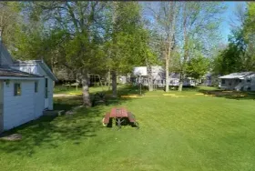 Photograph of The Lagoon Resort And Motel, Houghton Lake