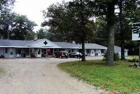 Photograph of 9 Oaks Inn, Grayling