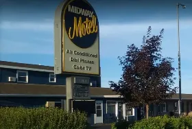 Photograph of Mid-way Motel, Ionia