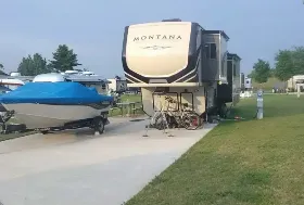 Photograph of Frankfort Crystal Lake RV Resort, Frankfort