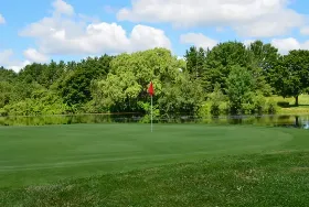 Photograph of Lakeview Hills Golf Resort, Lexington