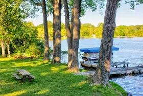 Photograph of Scott Lake Resort, Bloomingdale