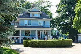 Photograph of J. Paules Fenn Inn, Fennville