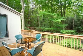 Photograph of Baileys Beach Retreat, Norton Shores