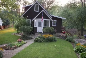 Photograph of River House Of Alaska Michigan, Grand Rapids