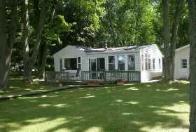 Photograph of Fremont Lake Cottages, Fremont