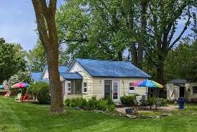Photograph of The Little Yellow Cottages, Port Austin