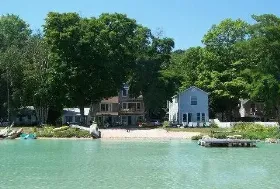 Photograph of Glen Lake Cottages, Empire