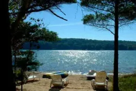 Photograph of Long Lake Landing, Honor