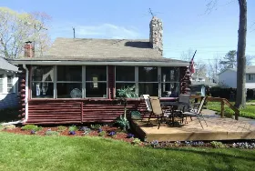 Photograph of North Lakeport Log Cabin, North Lakeport