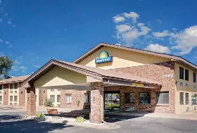 Photograph of Days Inn, Mounds View