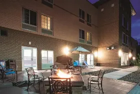 Photograph of La Quinta Inn & Suites, Duluth