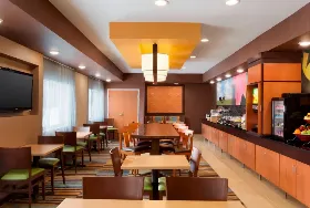 Photograph of Fairfield Inn & Suites, Roseville