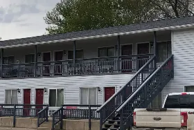 Photograph of Delux Motel, Marshall