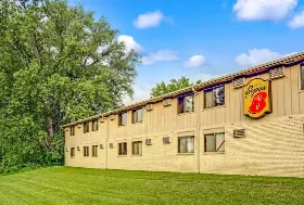 Photograph of Super 8, Chaska