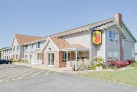 Photograph of Super 8, Jackson