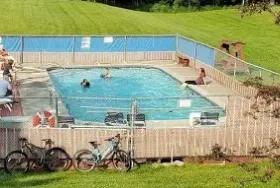 Photograph of Lake Breeze Motel Resort, Duluth