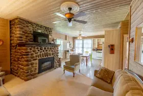Photograph of Red Door Resort & Motel, Aitkin