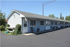 Photograph of Baudette Motel, Baudette