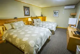 Photograph of Adventure Inn Motel, Ely
