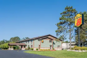 Photograph of Super 8, Baxter