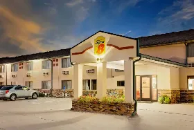 Photograph of Super 8, Saint James