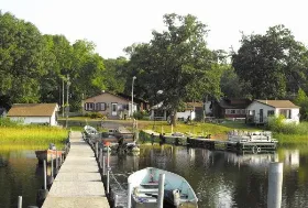 Photograph of Little Whitefish Resort & Cafe, Garrison