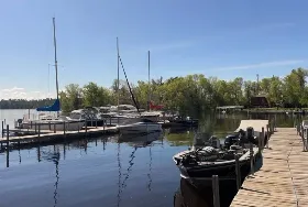 Photograph of Gruben's Marina, Tower