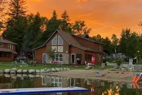 Photograph of Paradise Resort, Pennington