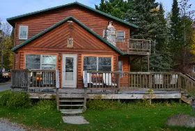 Photograph of Moosehorn Resort, Kabetogama