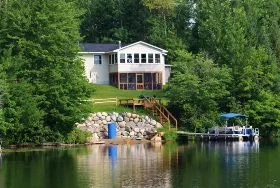 Photograph of Loon Point Resort, Bigfork