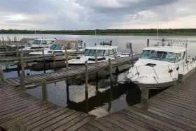 Photograph of Wheeler's Point Resort, Baudette
