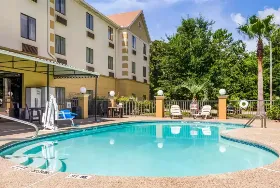 Photograph of Quality Inn, 