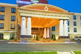 Photograph of Holiday Inn Express, Fulton