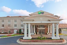 Photograph of Holiday Inn Express, Vicksburg