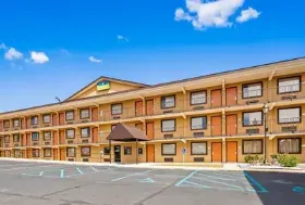 Photograph of SureStay Hotel, Tupelo