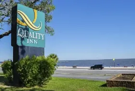 Photograph of Quality Inn, Biloxi