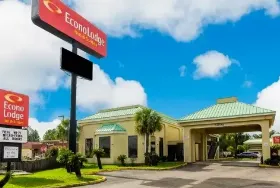 Photograph of Econo Lodge, Gulfport