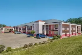 Photograph of Econo Lodge, Forest