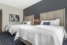 Photograph of Lyric Hotel West End, Cleveland
