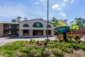 Photograph of Quality Inn Tupelo, Tupelo